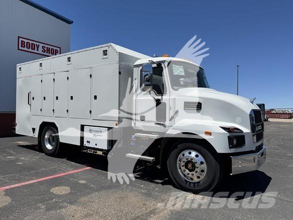Mack MD7 Construction - Autres