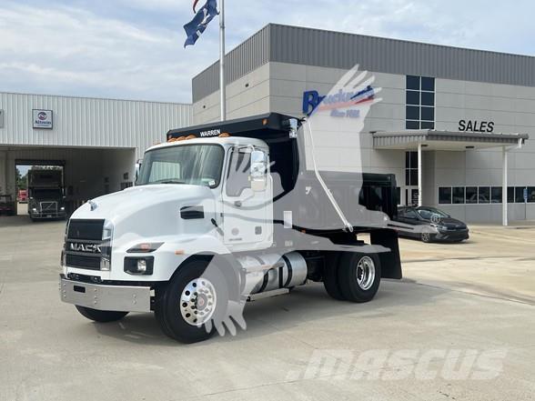 Mack MD7 Camion benne