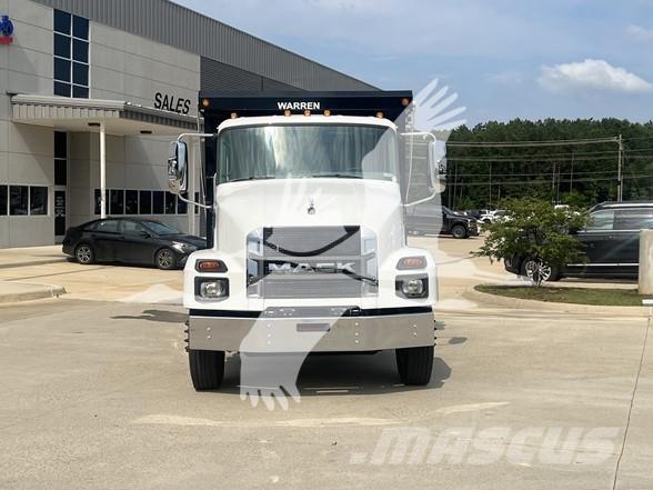 Mack MD7 Camion benne