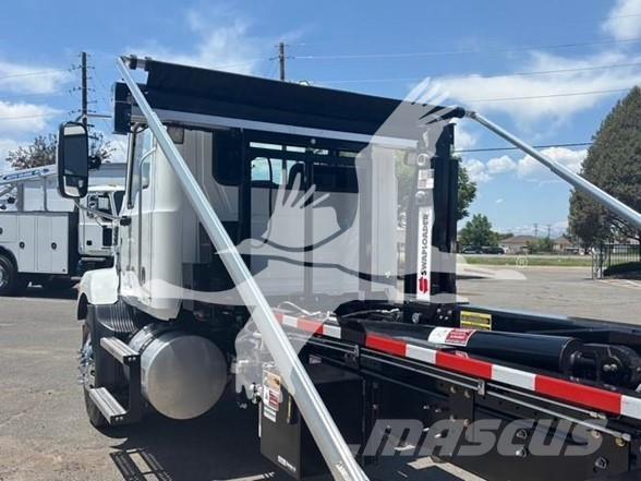 Mack MD7 Construction - Autres