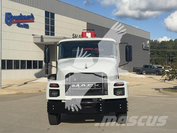 Mack MD7 Construction - Autres