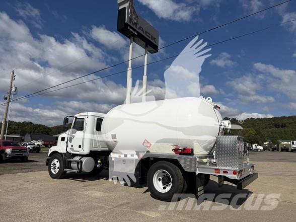 Mack MD7 Construction - Autres