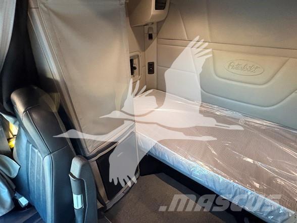 Peterbilt 567 Tracteur routier