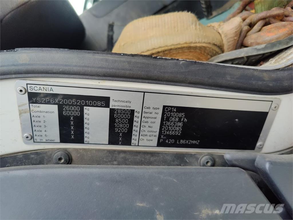 Scania P420 6x2 Camion benne