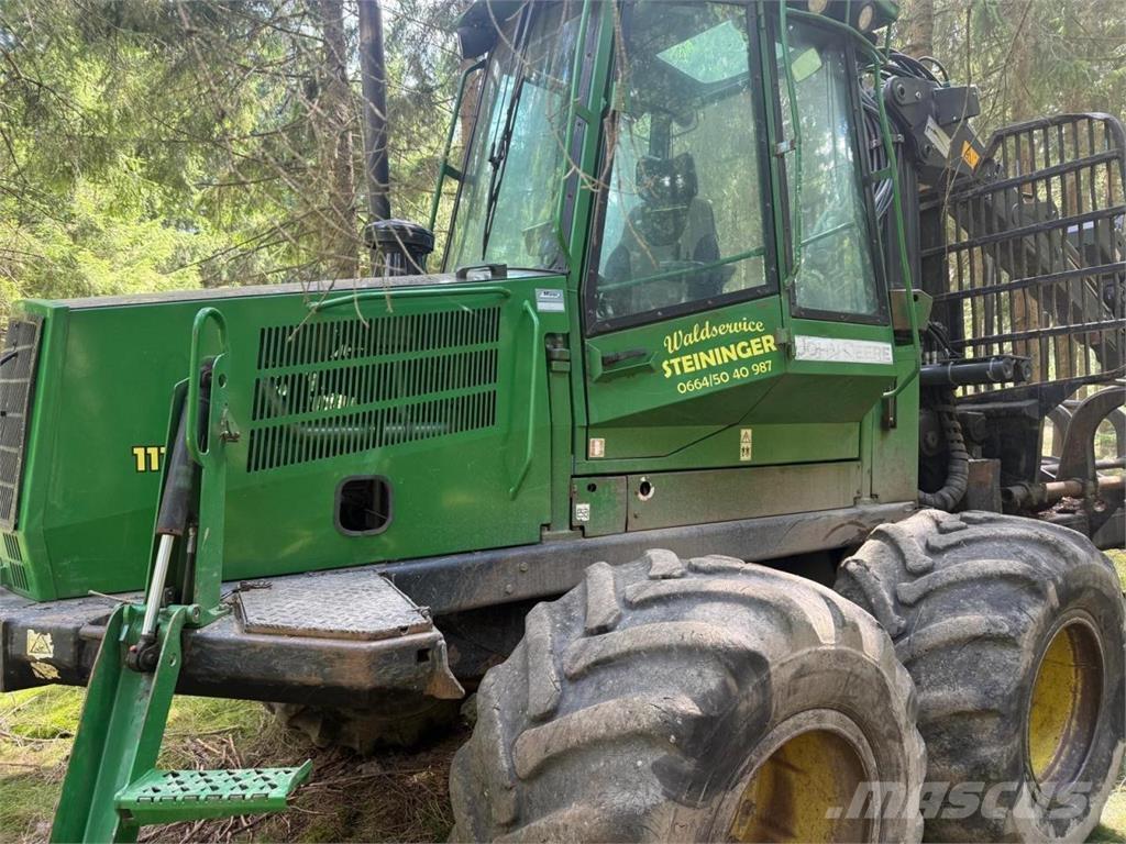 John Deere 1110 D Porteur