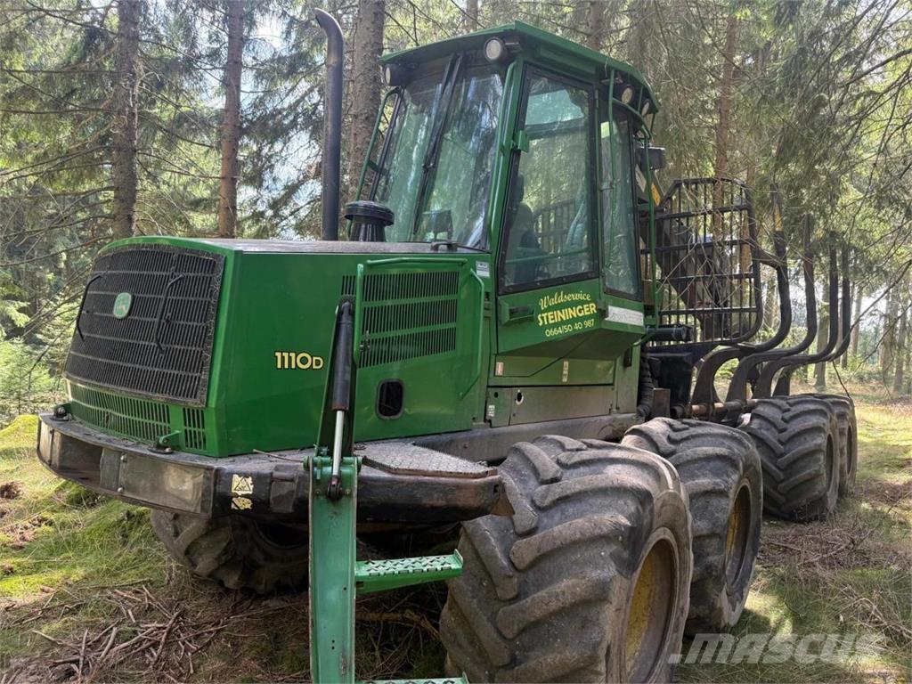 John Deere 1110 D Porteur