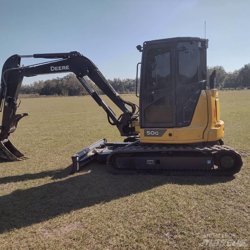 DEERE 50G Mini pelle < 7t
