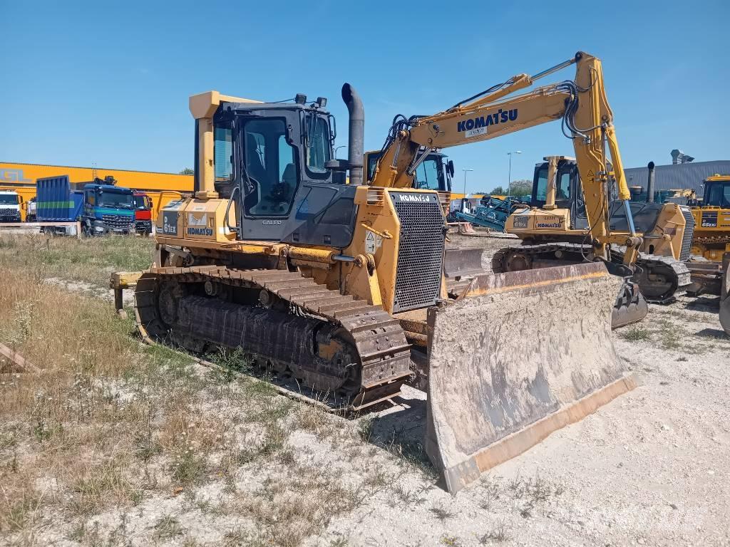 Komatsu D 61 EX-15 Bouteurs sur chenilles