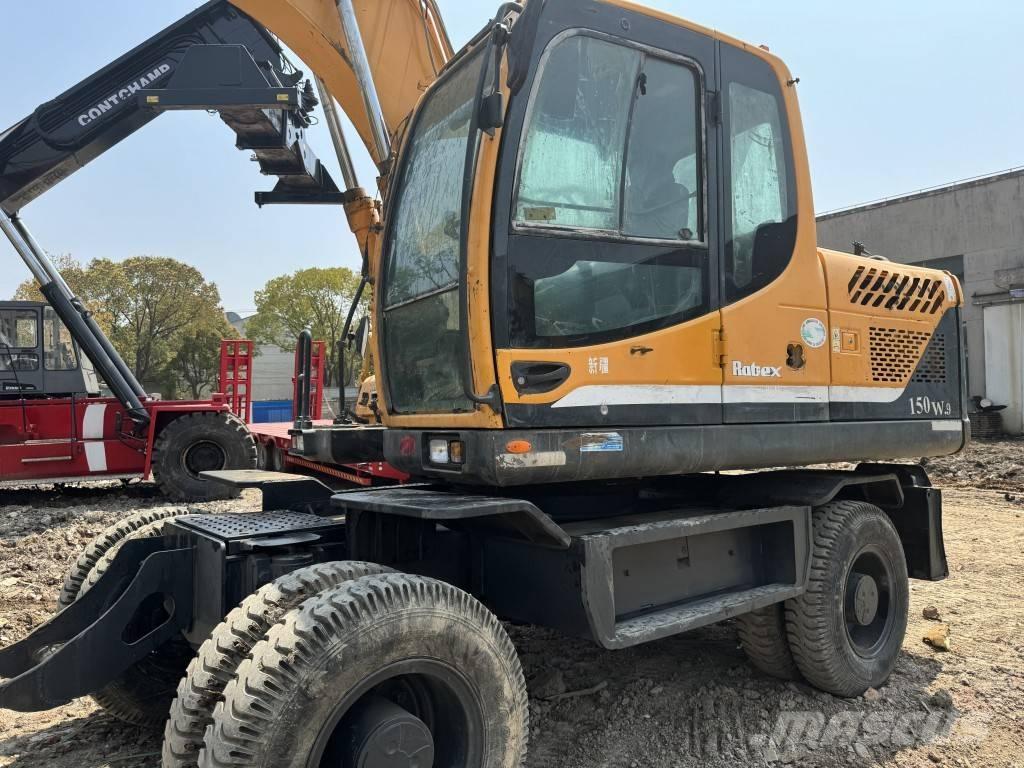 Hyundai R 150 W-9 Pelle sur pneus