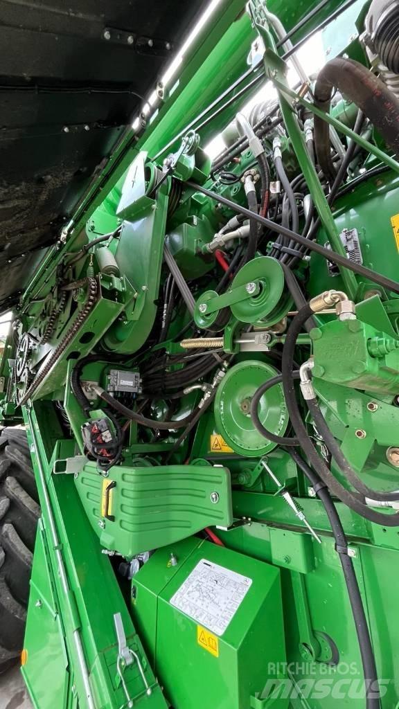 John Deere T 560 Moissonneuse batteuse