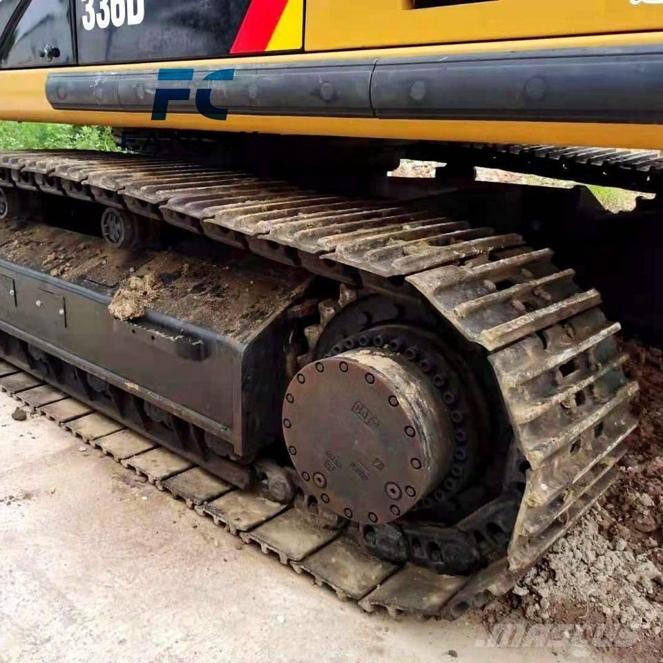 CAT 336 D Pelle sur chenilles