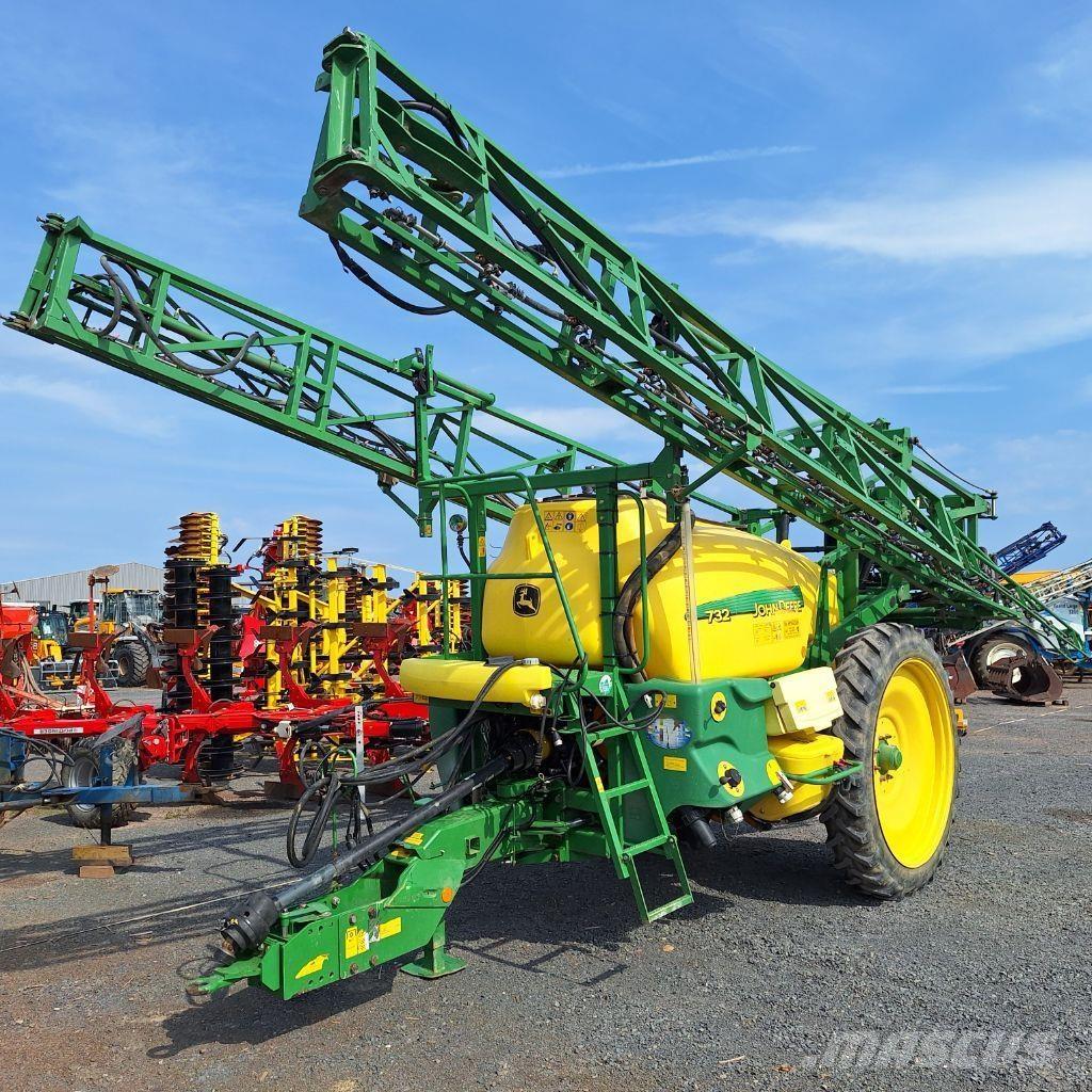 John Deere 732 Pulvérisateurs traînés