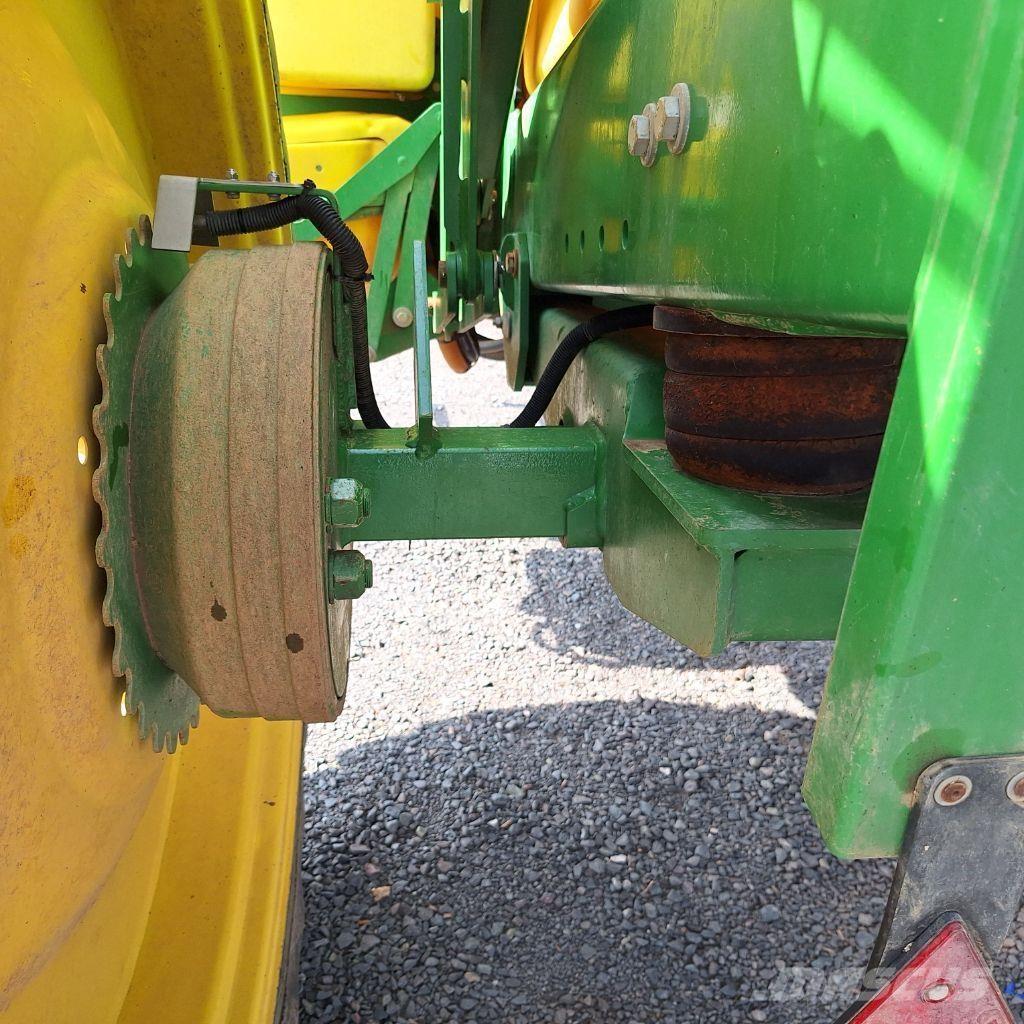 John Deere 732 Pulvérisateurs traînés