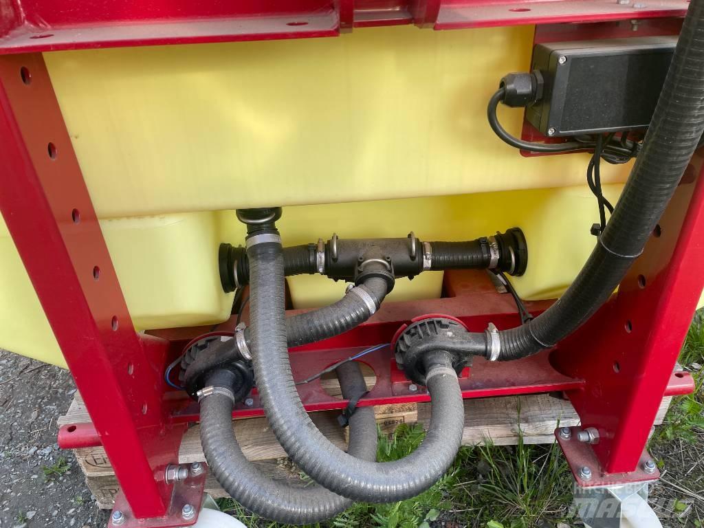 Hardi Mega 12 Pulvérisateurs portés