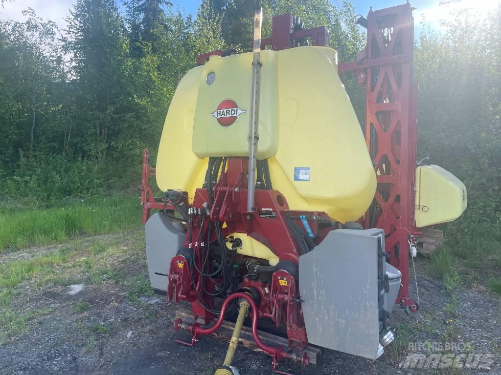 Hardi Mega 12 Pulvérisateurs portés