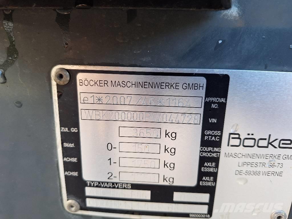 Böcker AHK 36/2400 Autre grue
