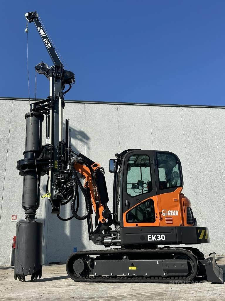  GEAX EK30 Pelle enfonce-pieux