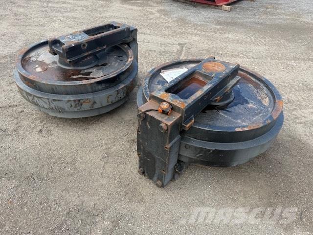 CAT 6020 NEW IDLER Chenilles