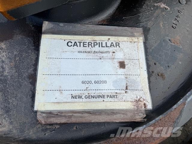 CAT 6020 NEW IDLER Chenilles