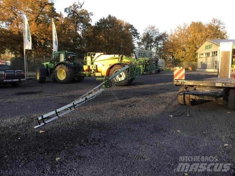 Amazone UX 4200 Pulvérisateurs traînés
