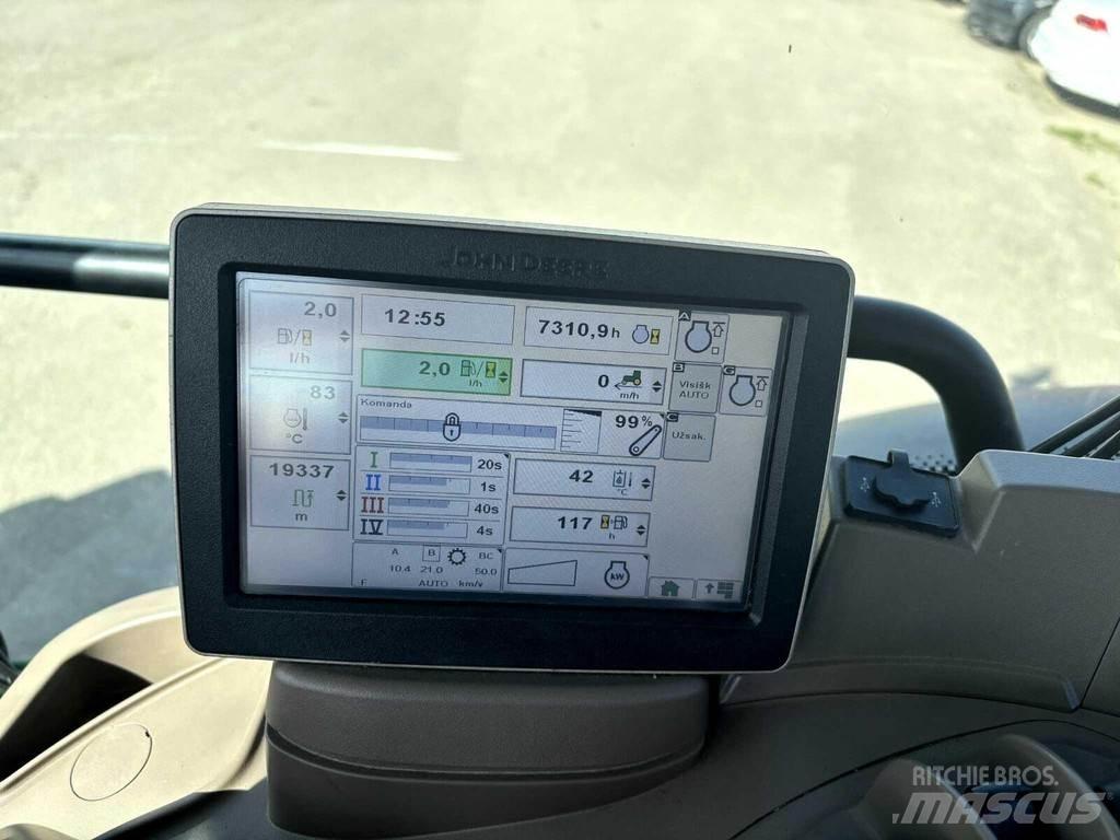 John Deere 6150R Tracteur