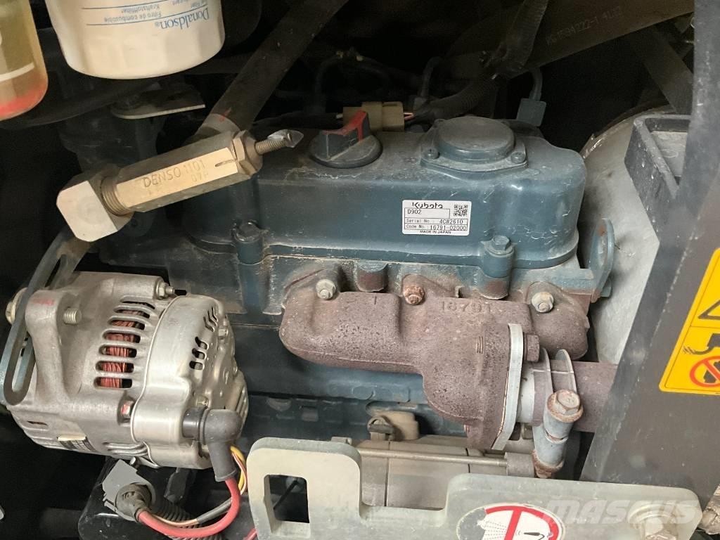 Kubota KX 019-4 Mini pelle < 7t