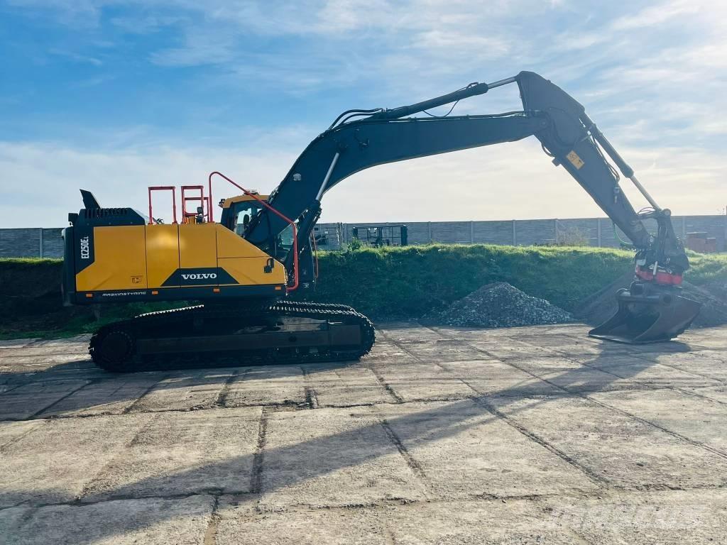 Volvo EC 250 EL Pelle sur chenilles