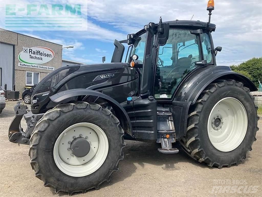 Valtra t254a mr19 Tracteur