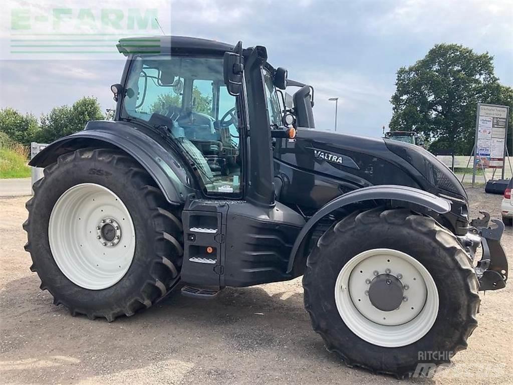 Valtra t254a mr19 Tracteur