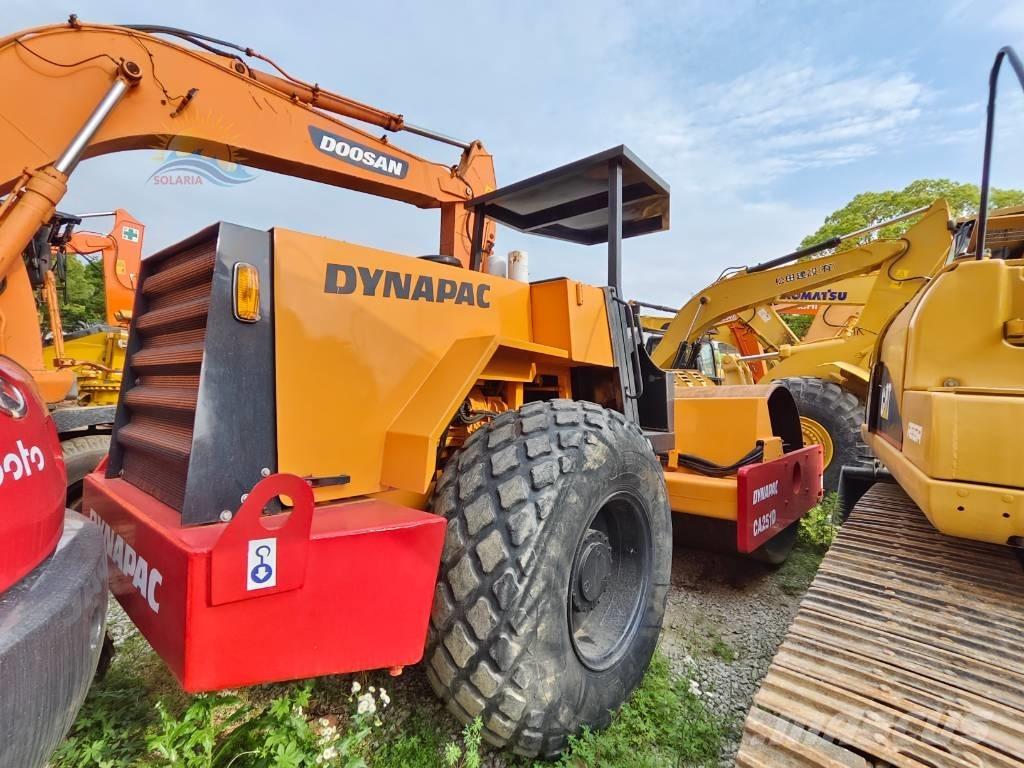 Dynapac CA 25 D Rouleaux monocylindre
