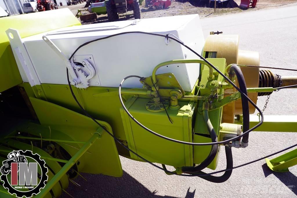 CLAAS Markant 50 Presse cubique
