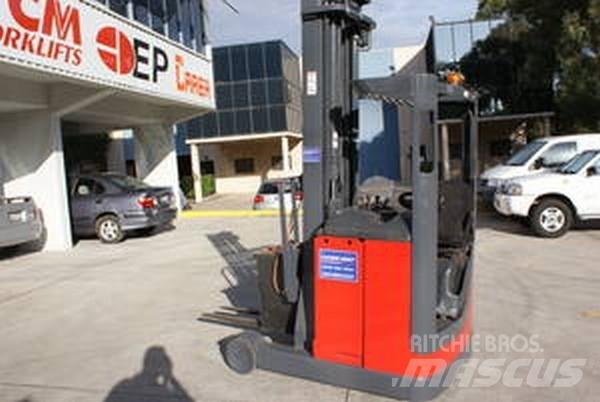 Linde R14 Chariot à mât rétractable