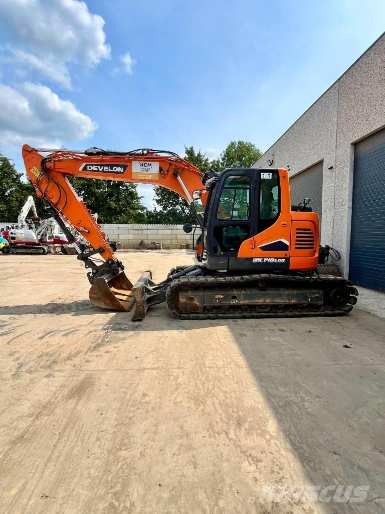 Develon DX 140 LCR-7 Pelle sur chenilles