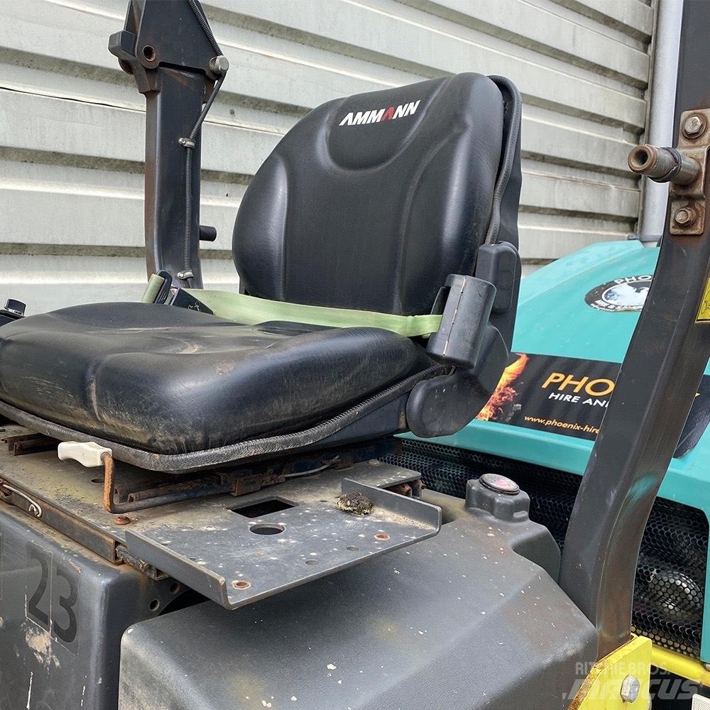 Ammann ARX 26-2 Rouleaux tandem