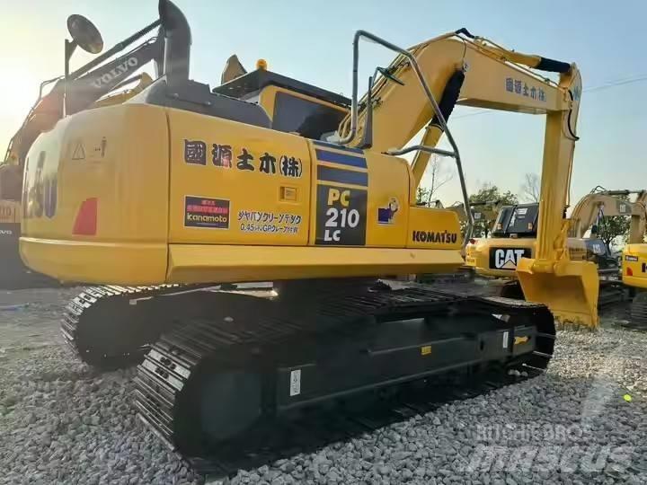 Komatsu PC 210 LC Pelle sur chenilles