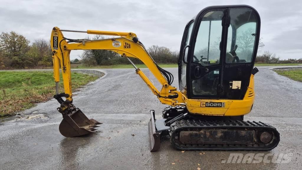 JCB 8025 Mini pelle < 7t