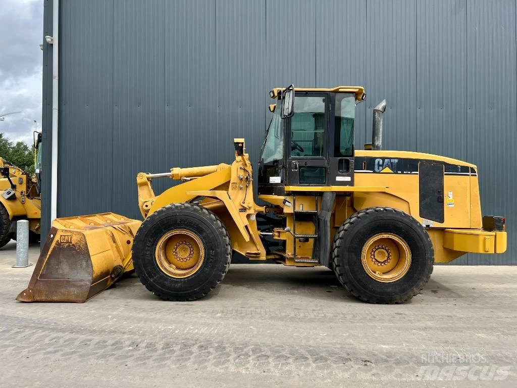 CAT 938G Chargeuse sur pneus