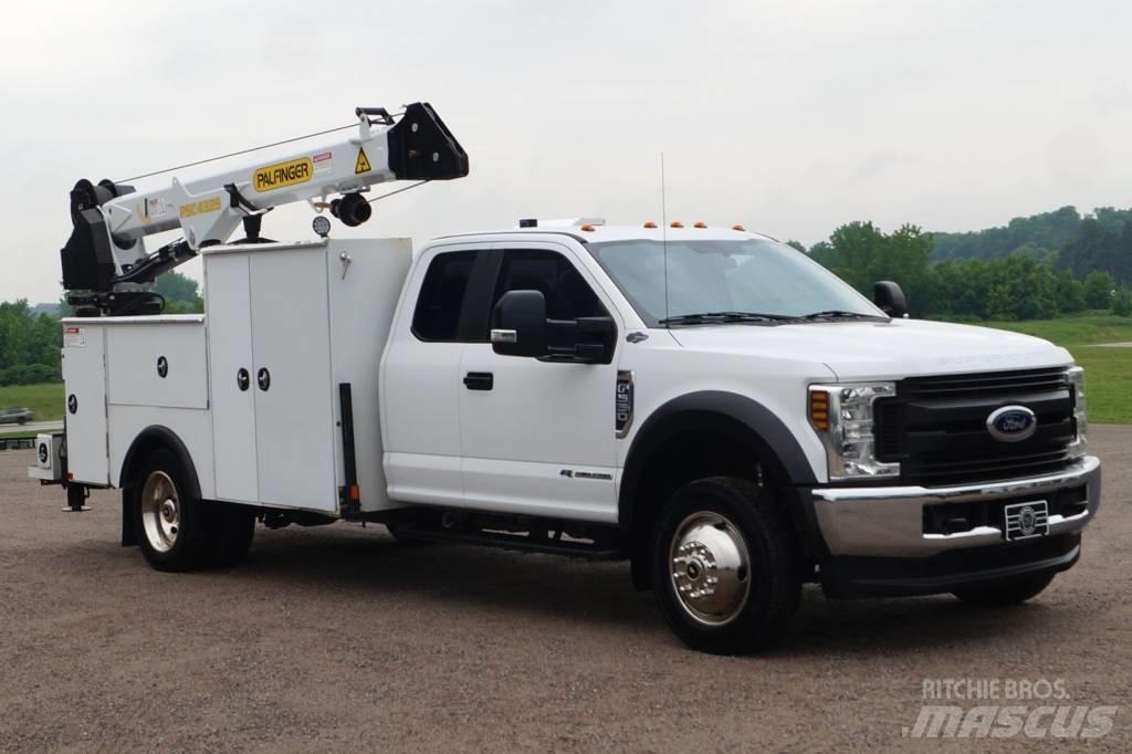 Ford F 550 XL SD Grue sur chenilles