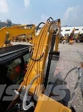 CAT 320 D Pelle sur chenilles