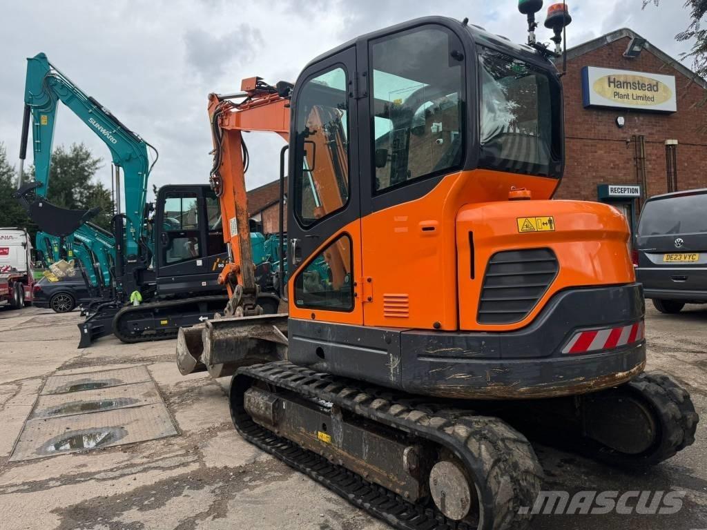 Doosan DX 63-3 Pelle sur chenilles