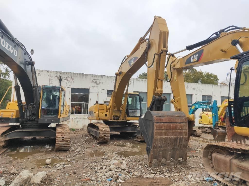 CAT 330C Pelle sur chenilles