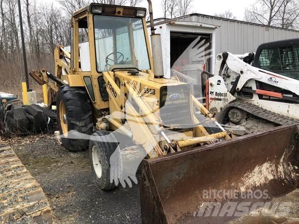 Ford 555B Tractopelle