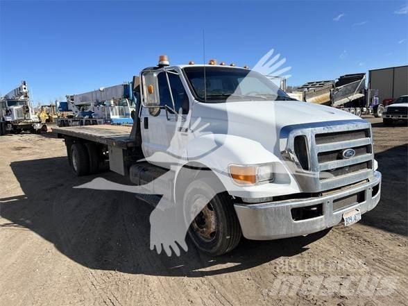 Ford F650 Camion plateau