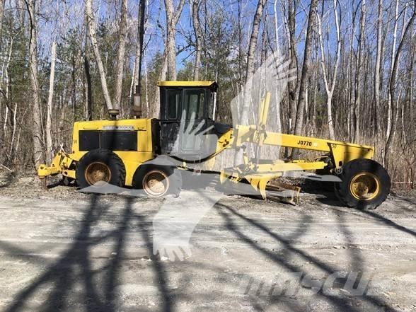 John Deere 770 Niveleuse
