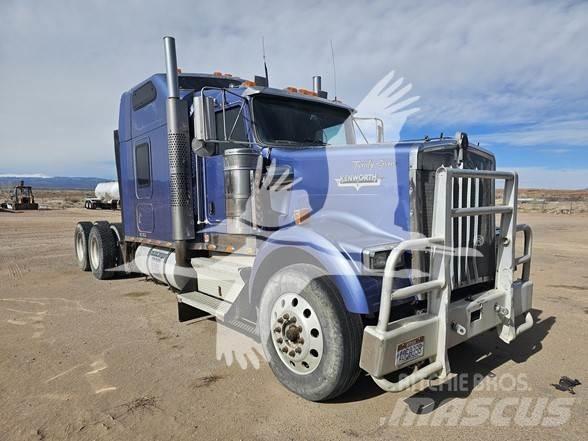 Kenworth W900 Tracteur routier