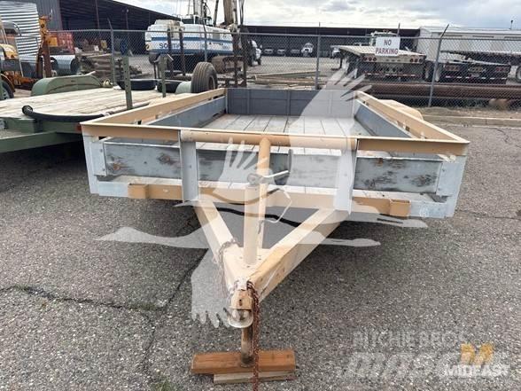  TRAILER Construction - Autres