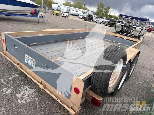  TRAILER Construction - Autres