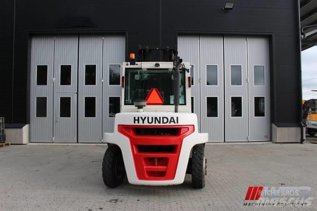 Hyundai 70 D-7 A Chariots diesel