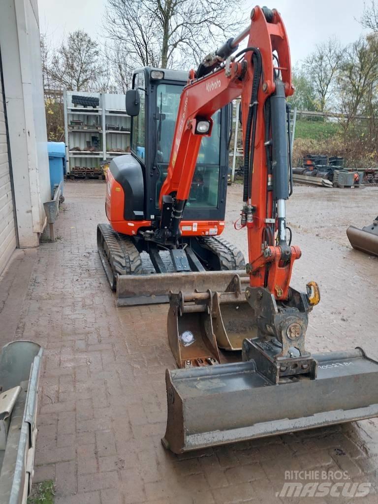 Kubota U 27-4 Mini pelle < 7t