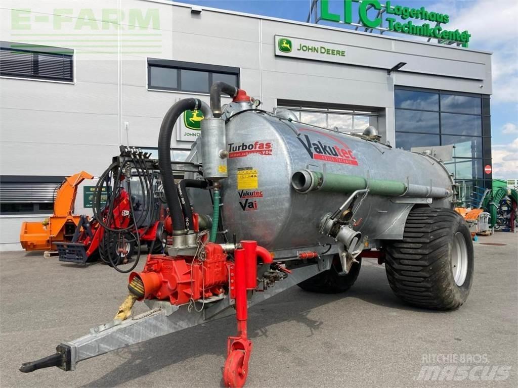  VA-T 8300 Epandeur de fumier